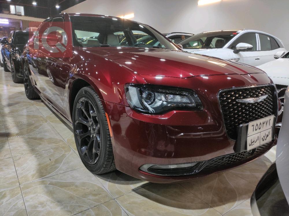 كرايسلر 300